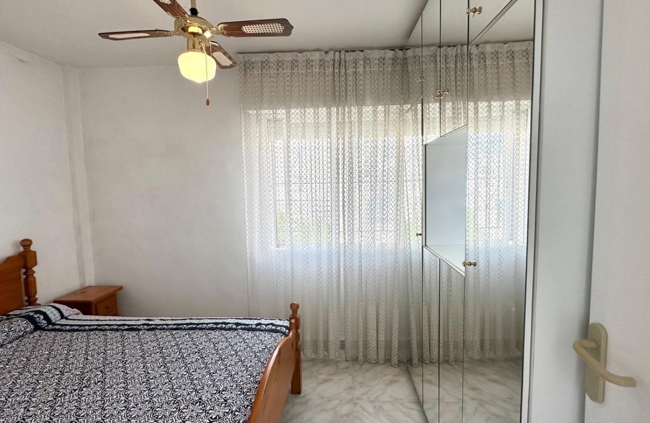 Herverkoop - Town House -
Torrevieja - Carrefour