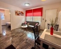 Herverkoop - Town House -
Torrevieja - Carrefour