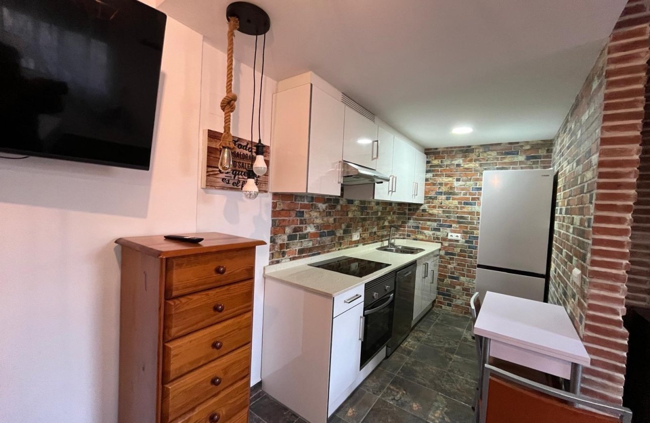 Herverkoop - Town House -
Torrevieja - Carrefour