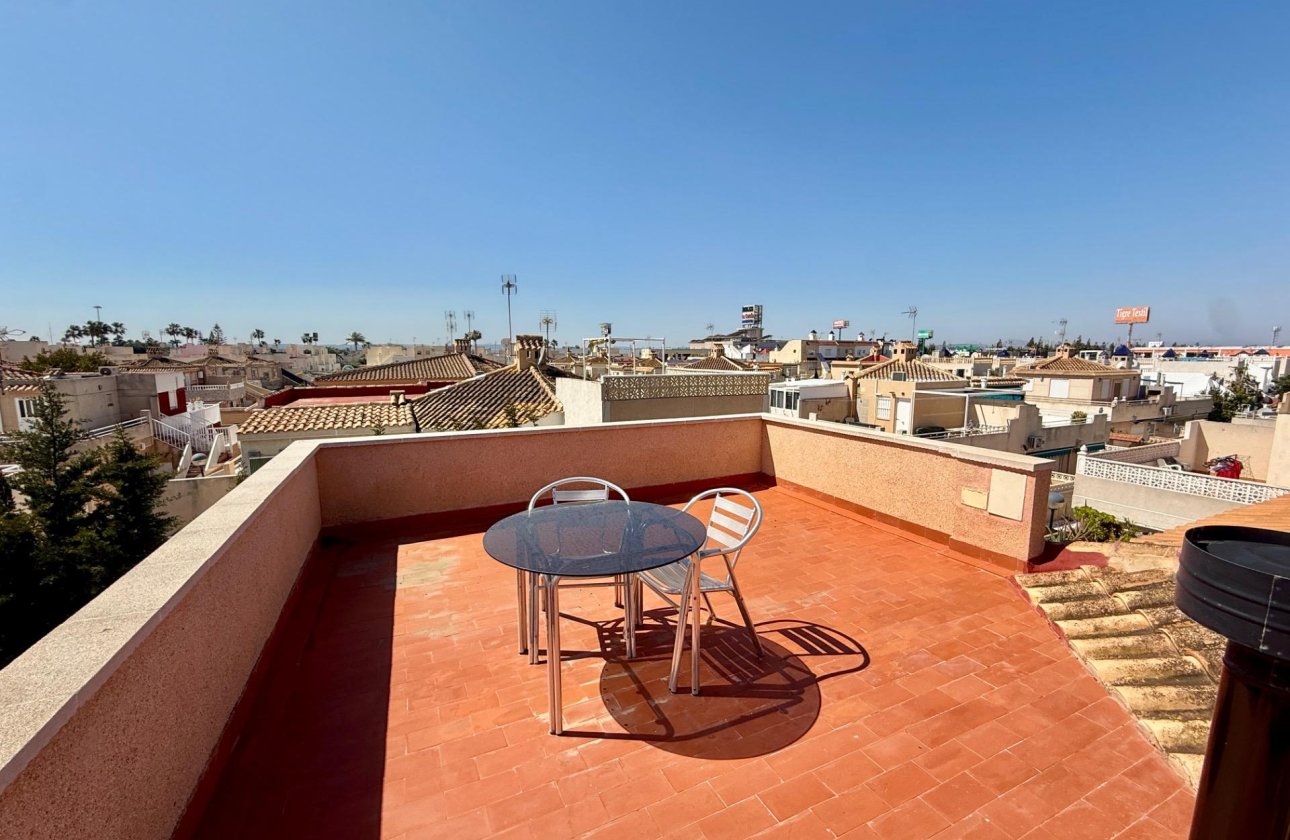 Herverkoop - Town House -
Torrevieja - Carrefour
