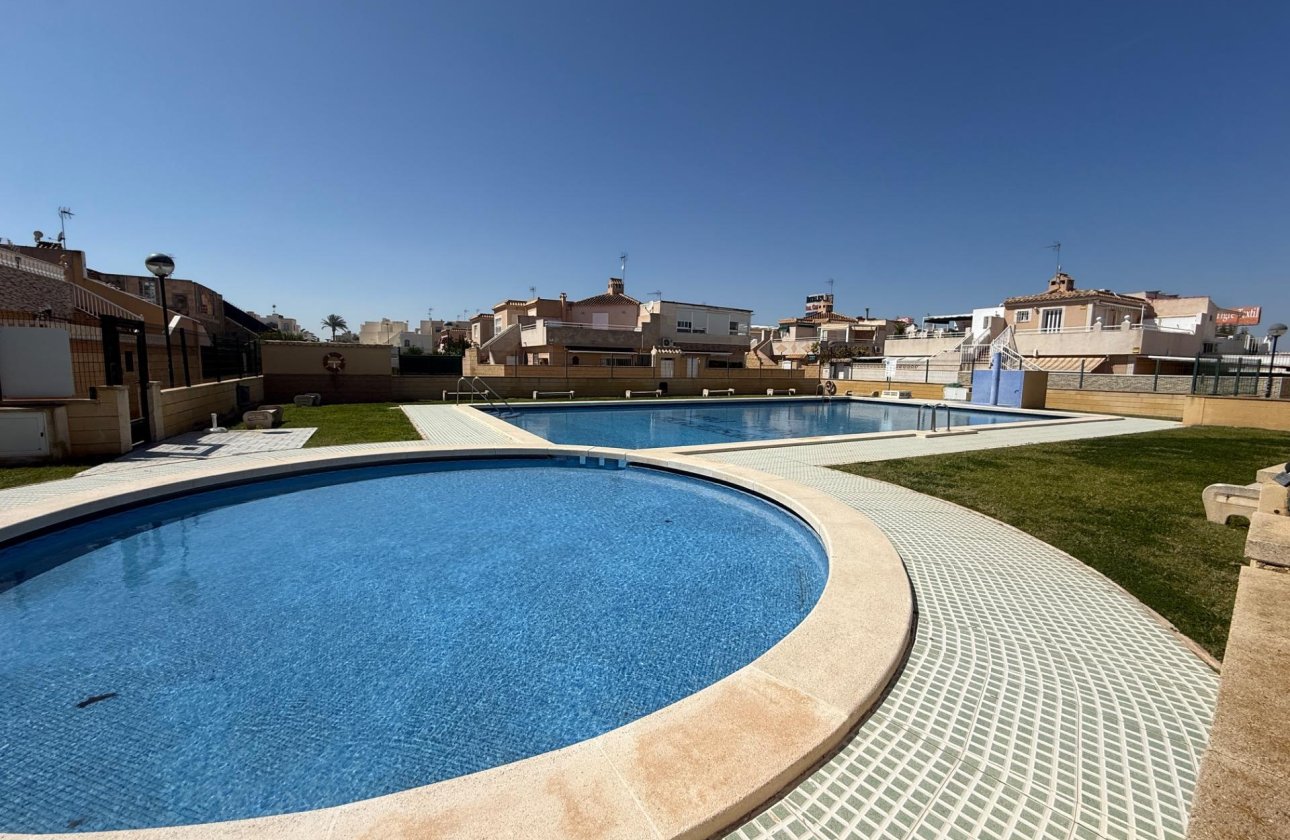 Herverkoop - Town House -
Torrevieja - Carrefour