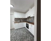 Herverkoop - Town House -
Torrevieja - Centro