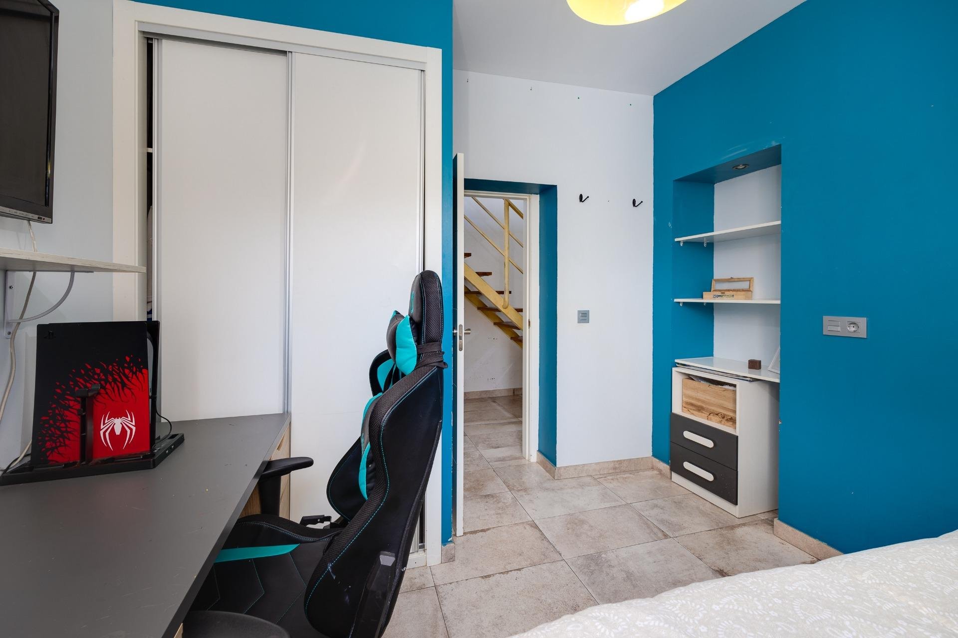 Herverkoop - Town House -
Torrevieja - Centro