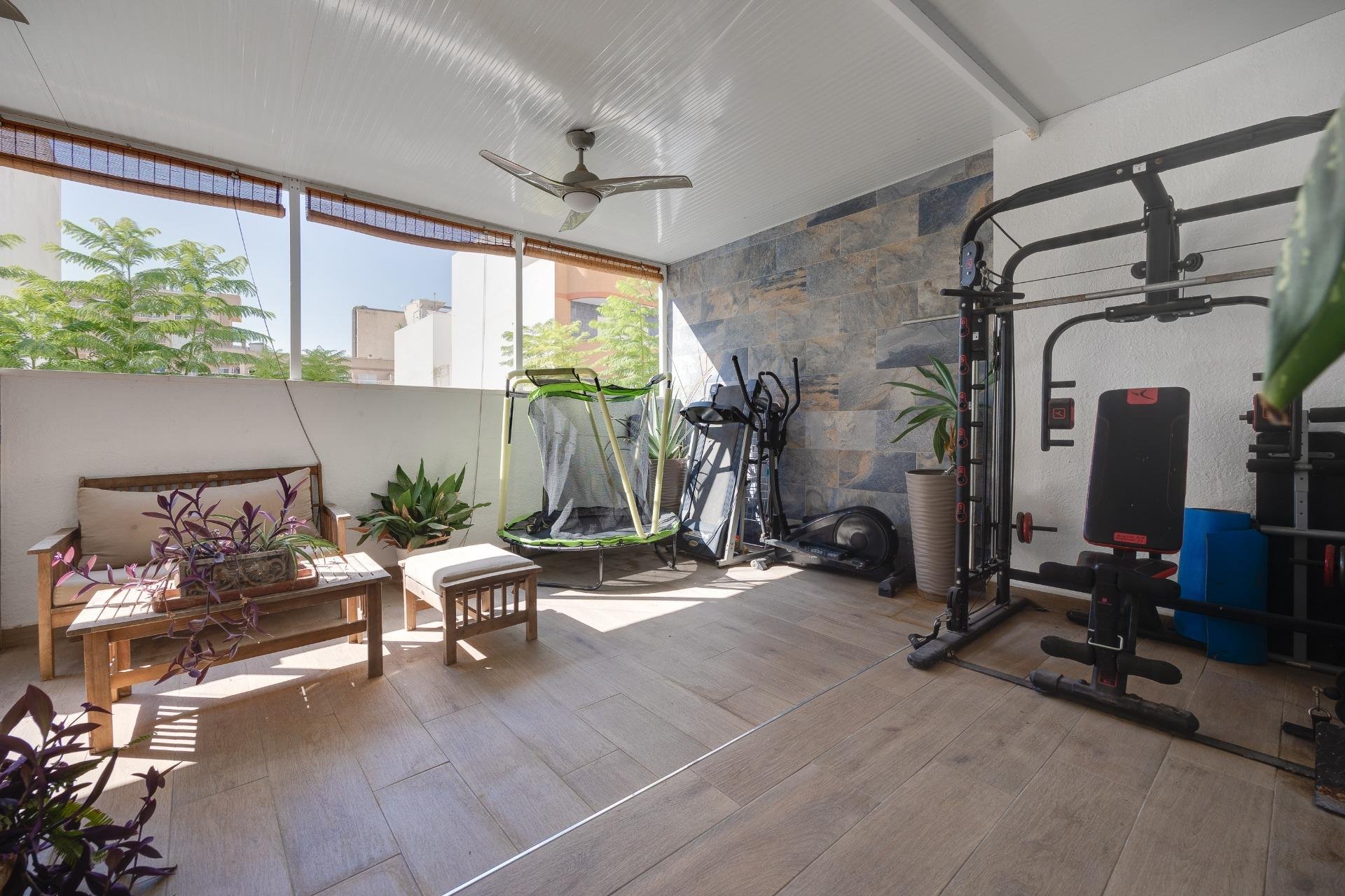 Herverkoop - Town House -
Torrevieja - Centro