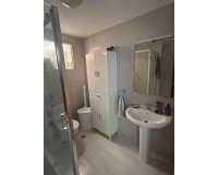 Herverkoop - Town House -
Torrevieja - Centro