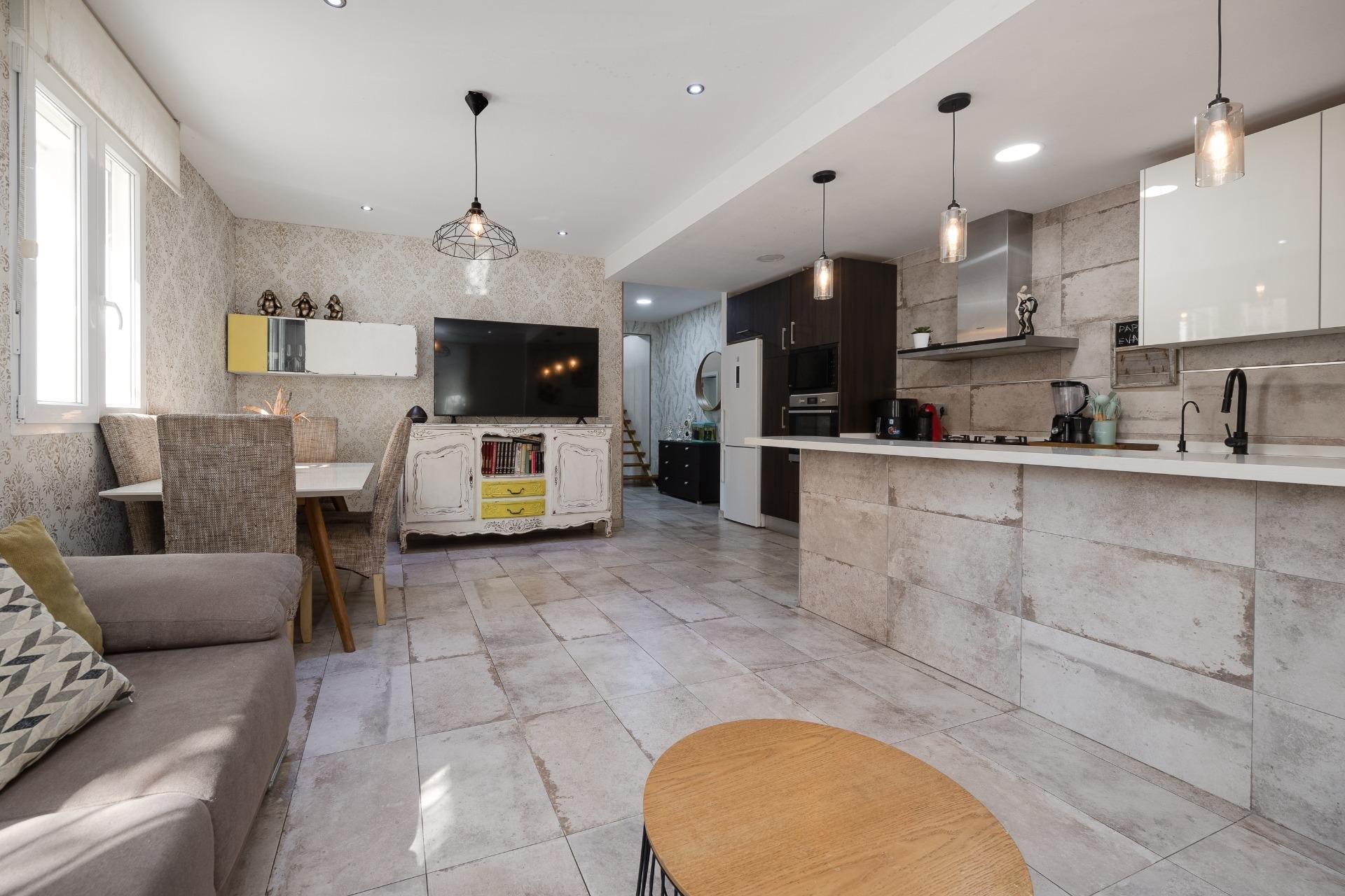 Herverkoop - Town House -
Torrevieja - Centro