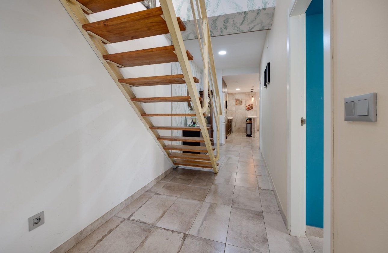 Herverkoop - Town House -
Torrevieja - Centro