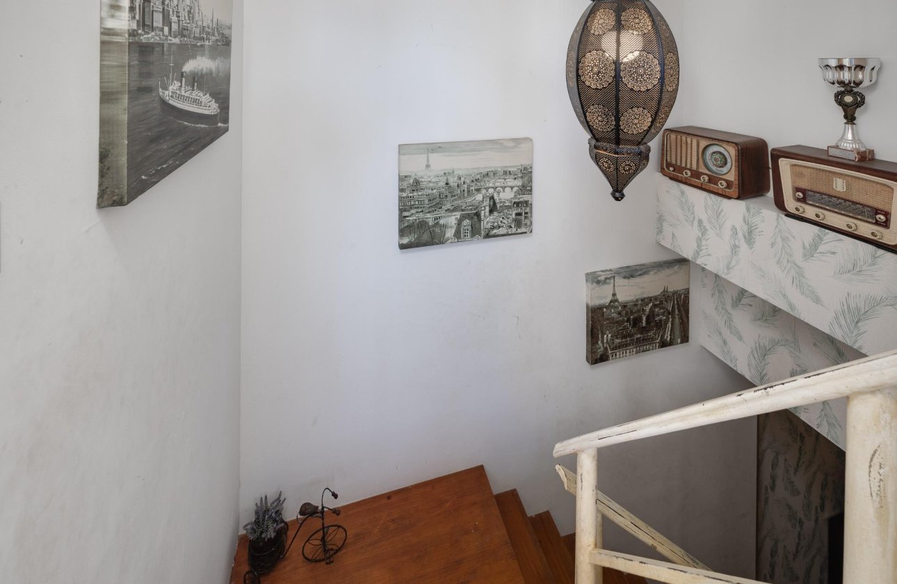 Herverkoop - Town House -
Torrevieja - Centro