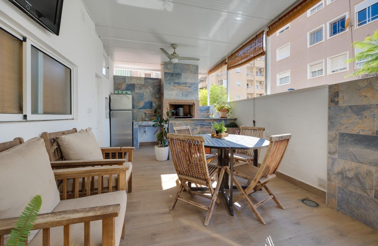 Herverkoop - Town House -
Torrevieja - Centro