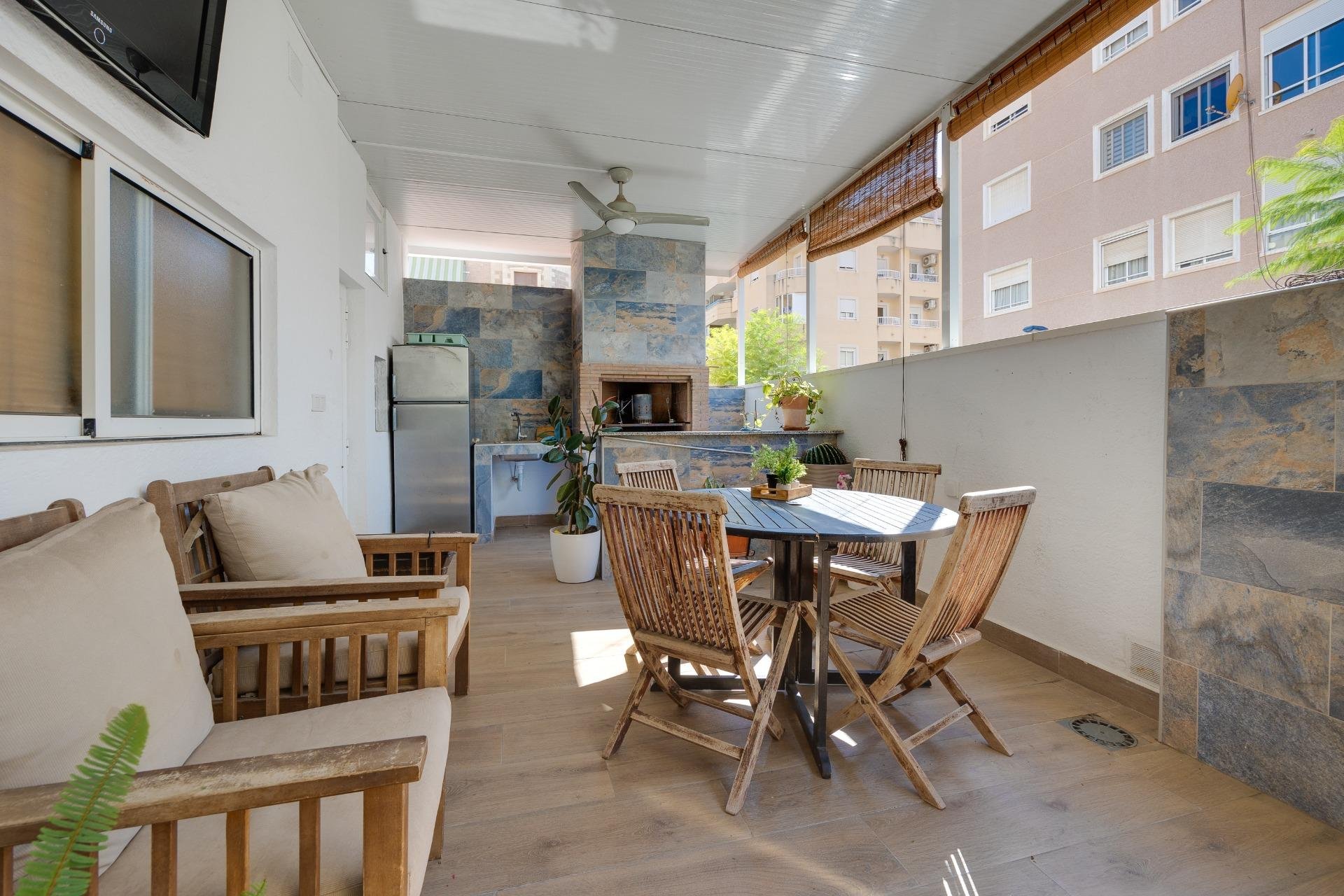 Herverkoop - Town House -
Torrevieja - Centro