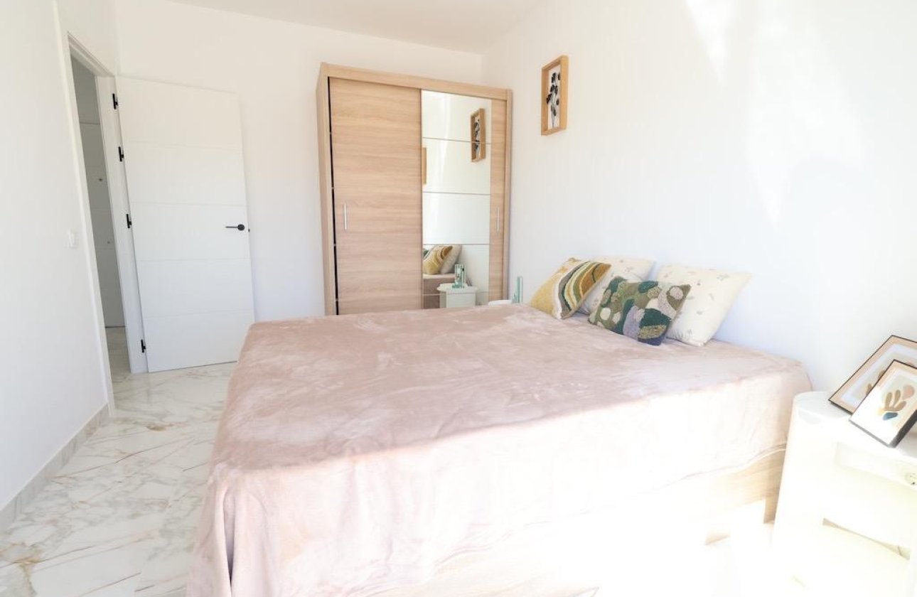 Herverkoop - Town House -
Torrevieja - Costa Blanca