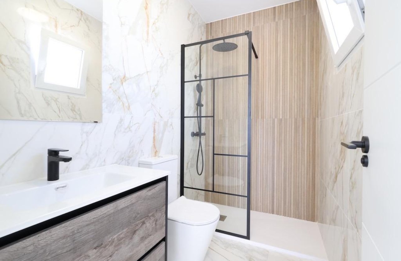 Herverkoop - Town House -
Torrevieja - Costa Blanca