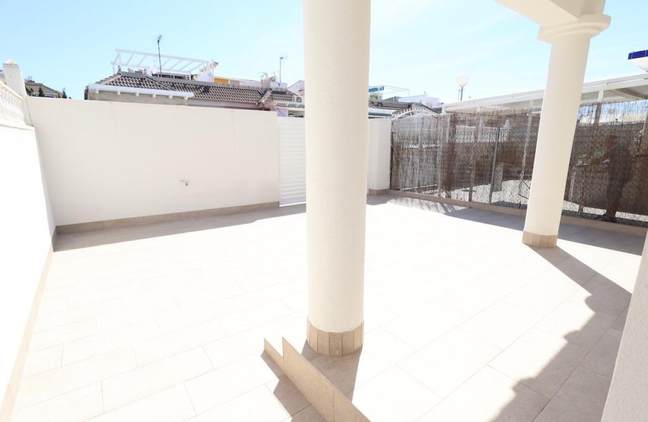 Herverkoop - Town House -
Torrevieja - Costa Blanca