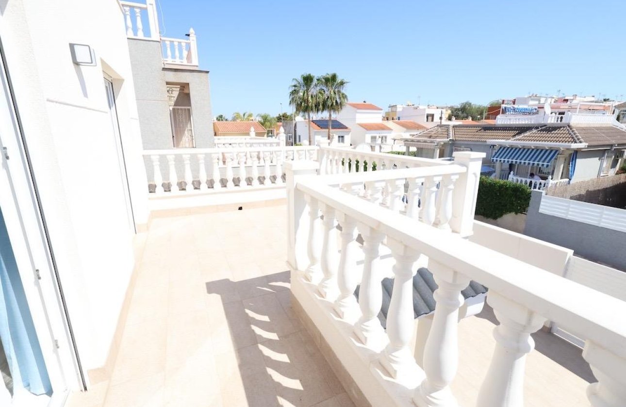 Herverkoop - Town House -
Torrevieja - Costa Blanca