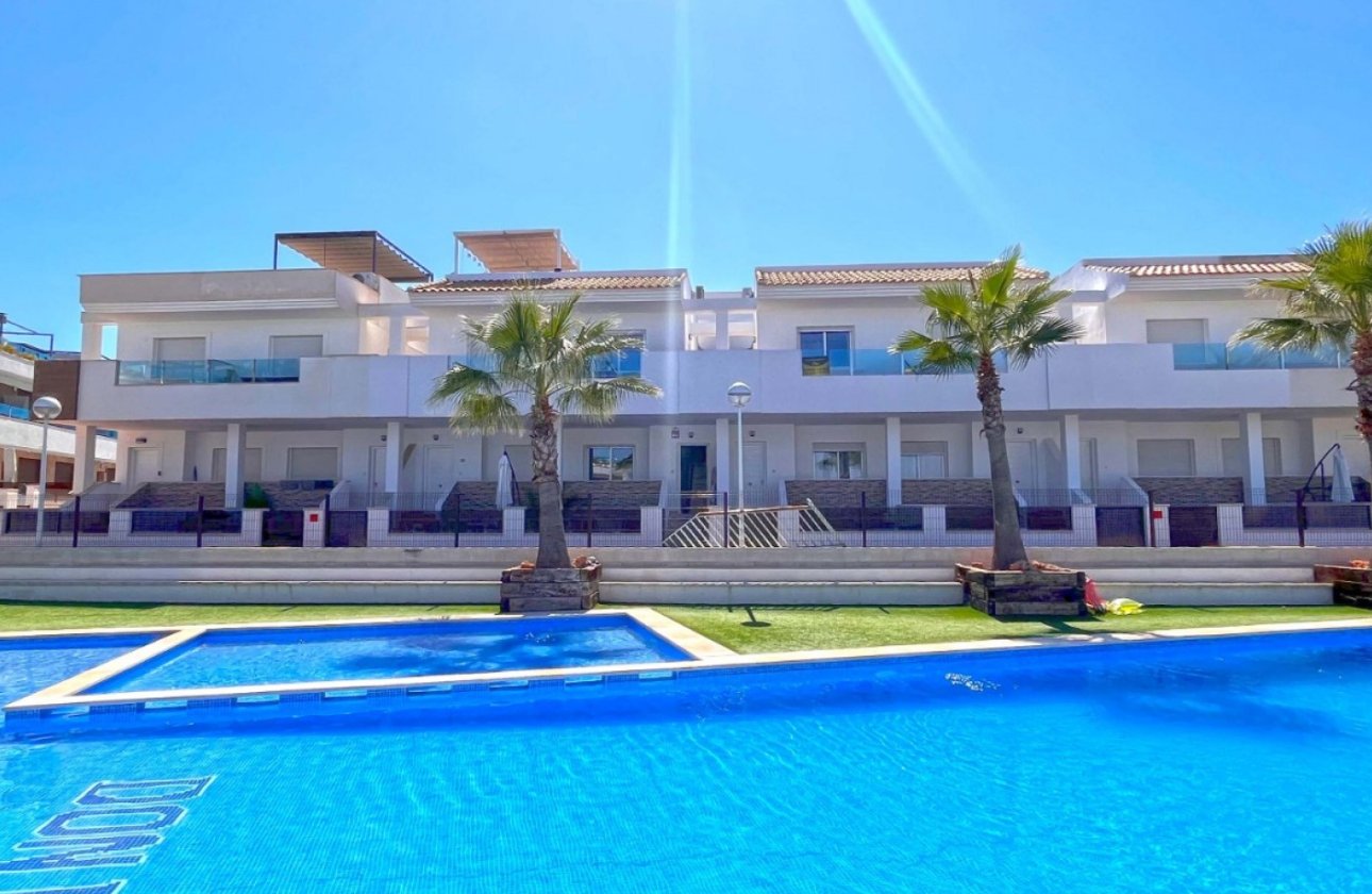 Herverkoop - Town House -
Torrevieja - Costa Blanca
