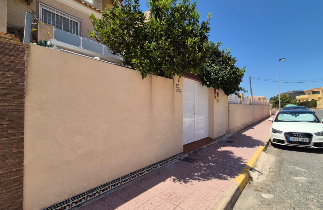 Herverkoop - Town House -
Torrevieja - Costa Blanca