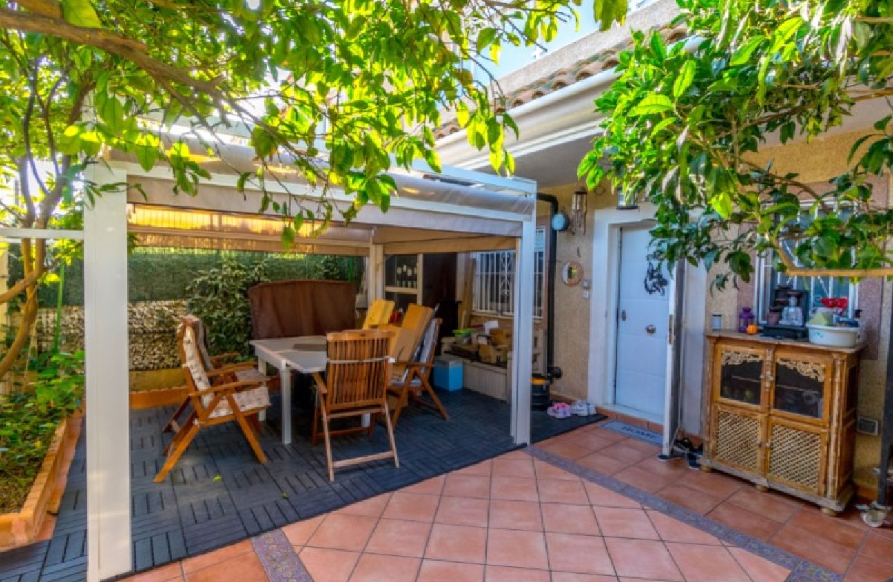 Herverkoop - Town House -
Torrevieja - Costa Blanca