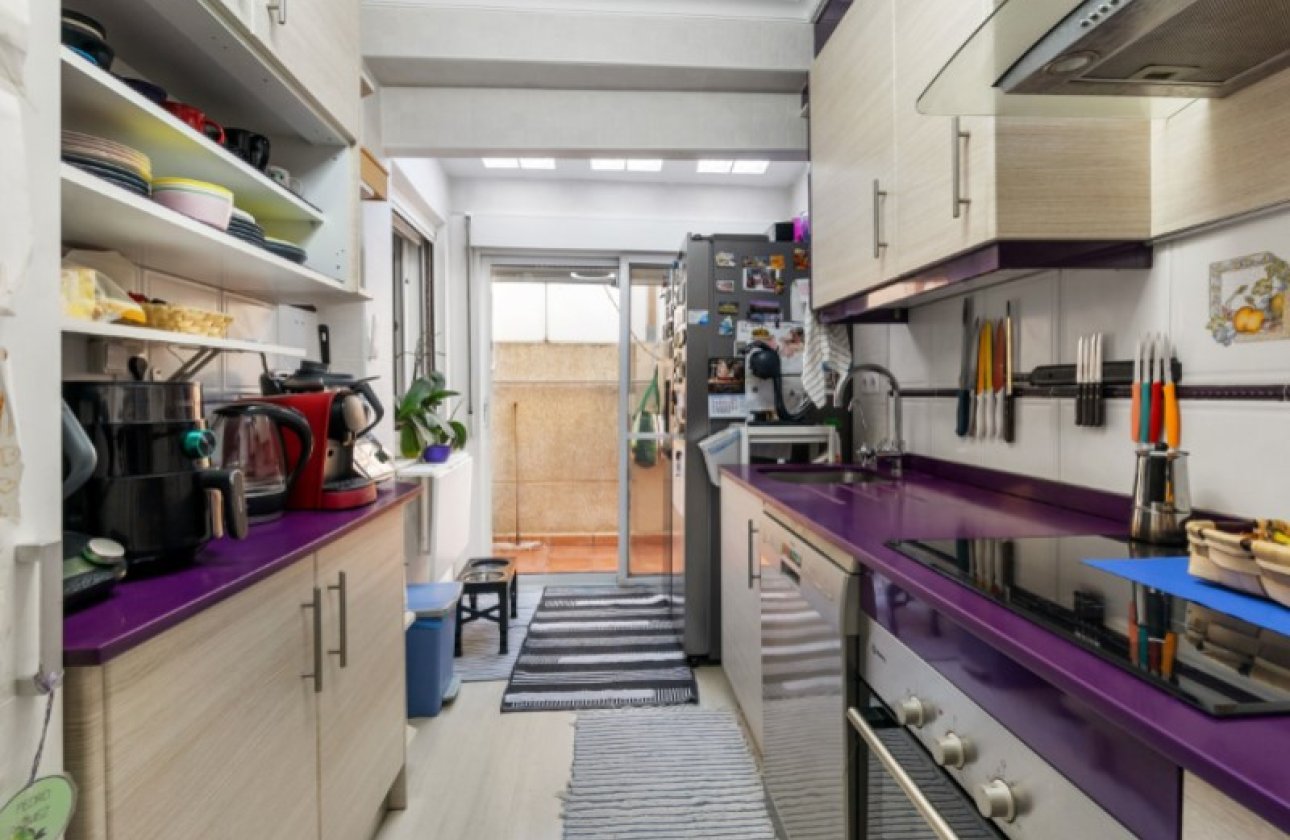 Herverkoop - Town House -
Torrevieja - Costa Blanca