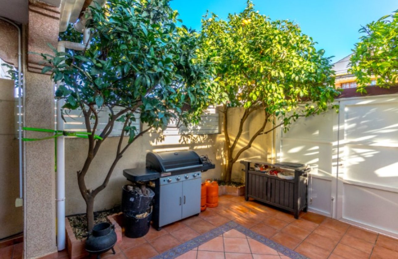 Herverkoop - Town House -
Torrevieja - Costa Blanca