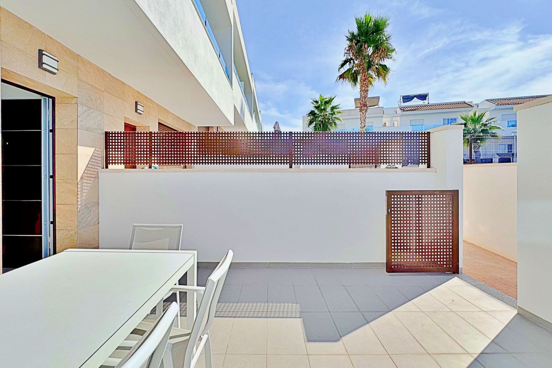 Herverkoop - Town House -
Torrevieja - Costa Blanca