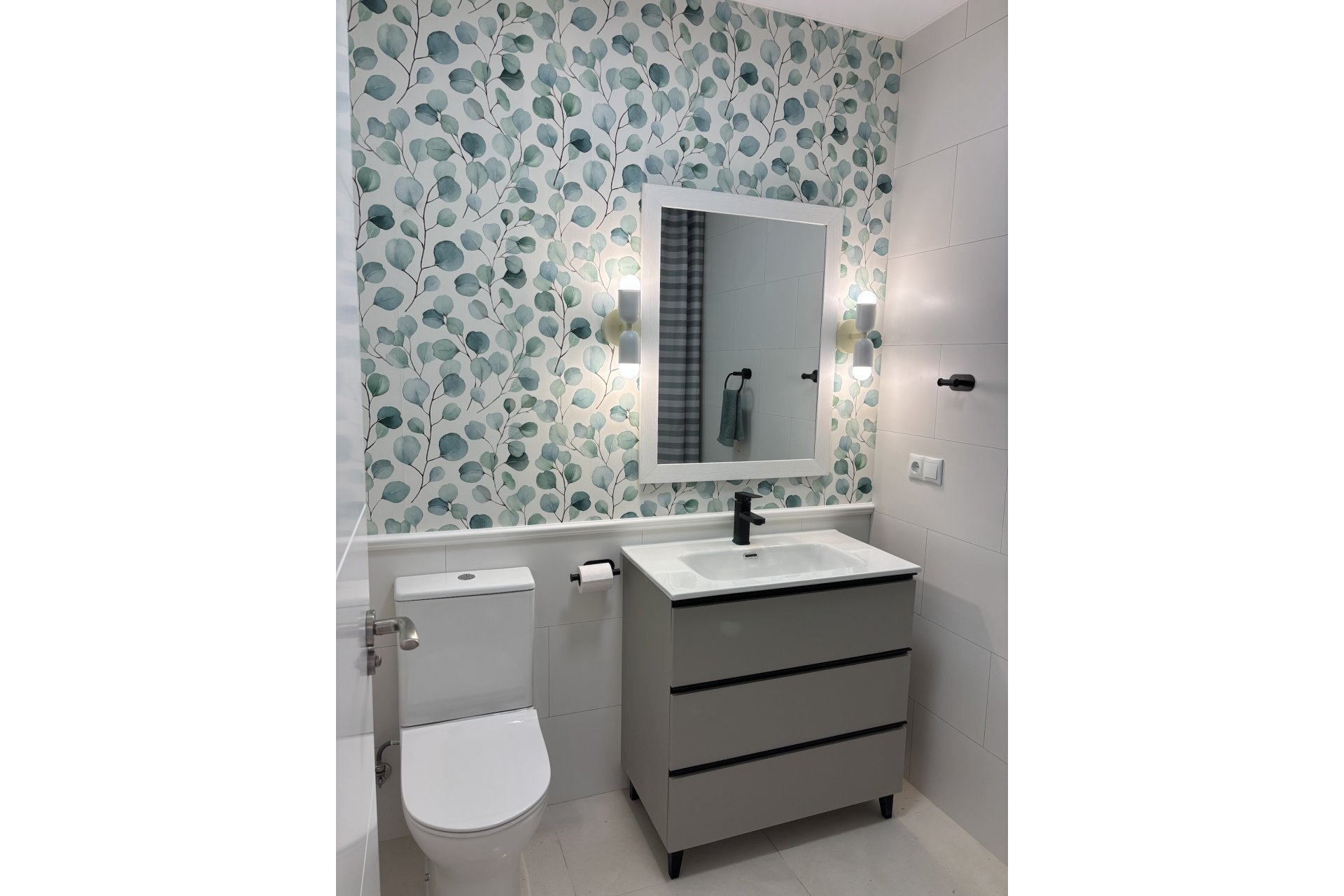 Herverkoop - Town House -
Torrevieja - Costa Blanca