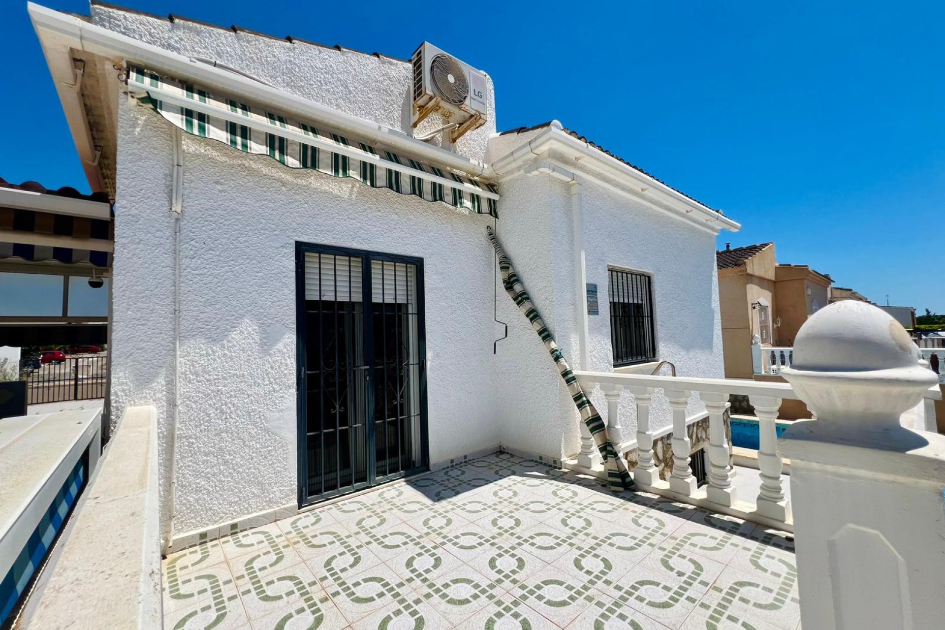 Herverkoop - Town House -
Torrevieja - Costa Blanca