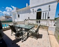 Herverkoop - Town House -
Torrevieja - Costa Blanca