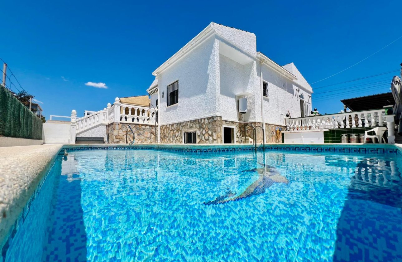 Herverkoop - Town House -
Torrevieja - Costa Blanca