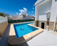 Herverkoop - Town House -
Torrevieja - Costa Blanca