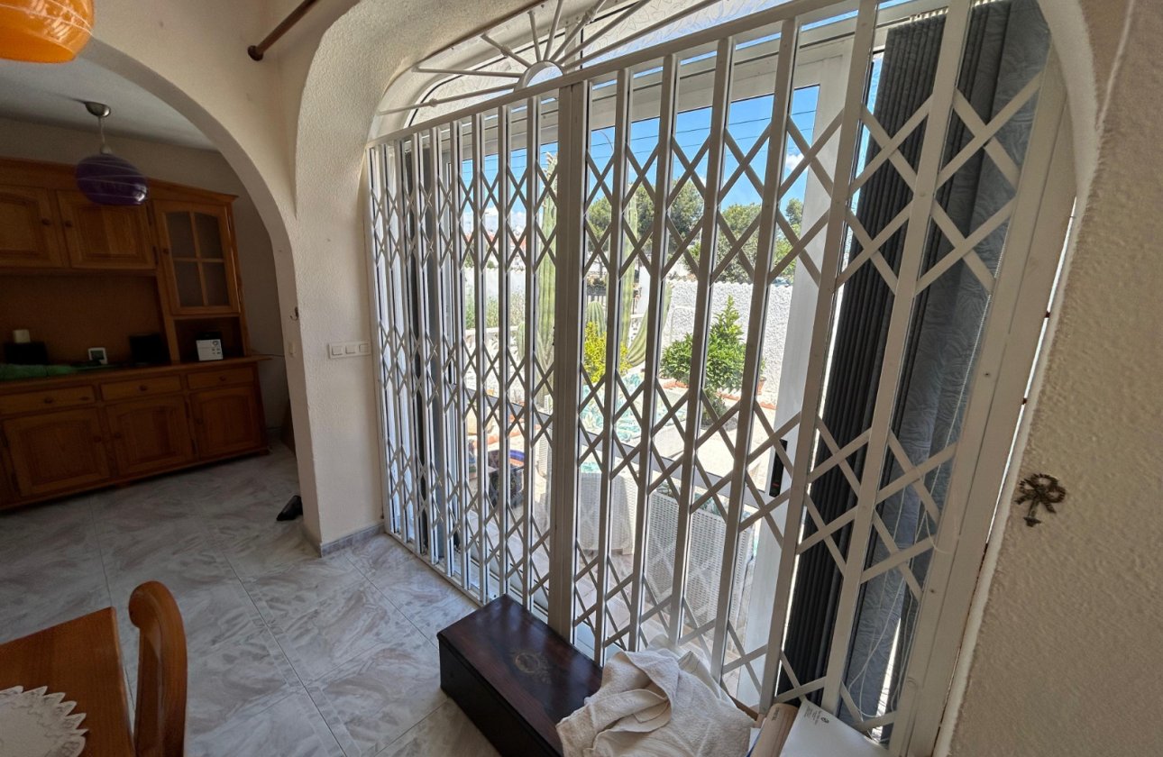 Herverkoop - Town House -
Torrevieja - Costa Blanca