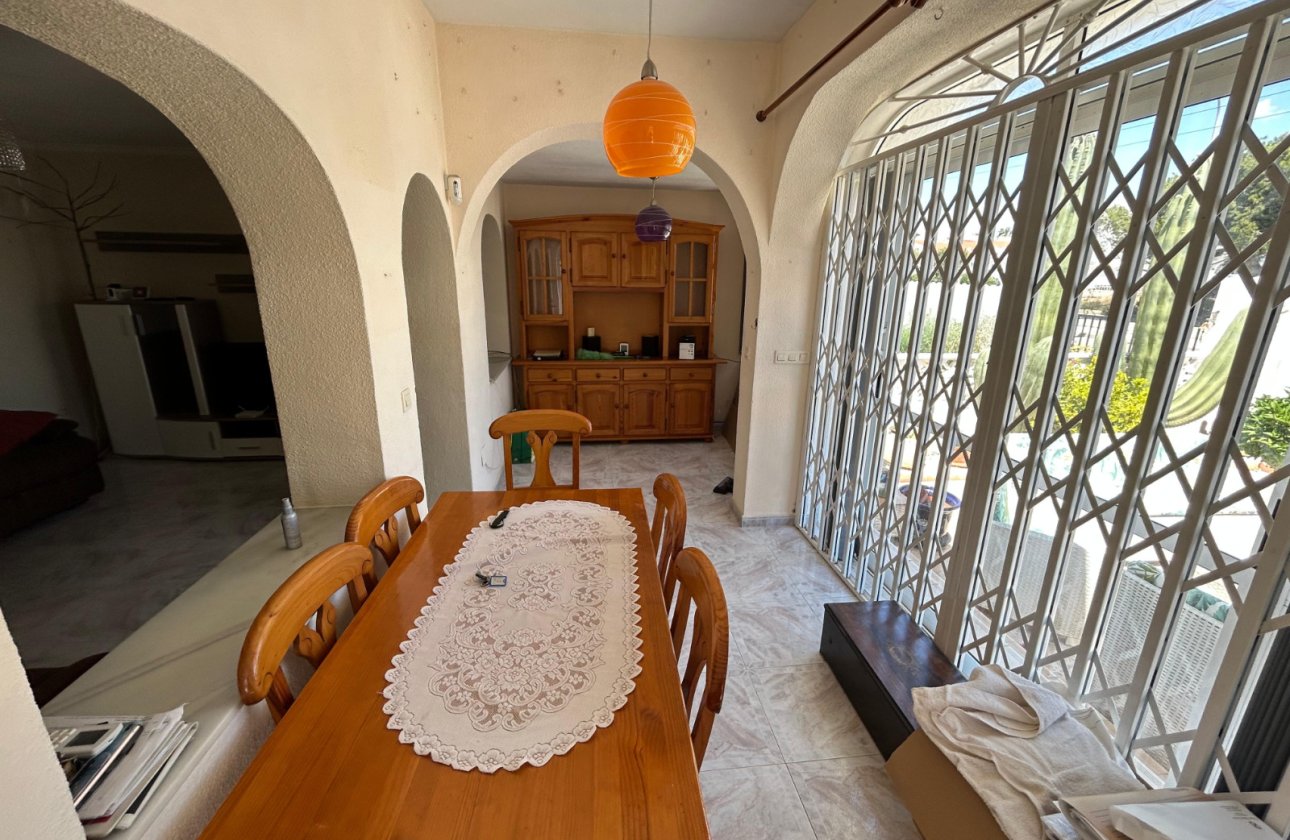 Herverkoop - Town House -
Torrevieja - Costa Blanca