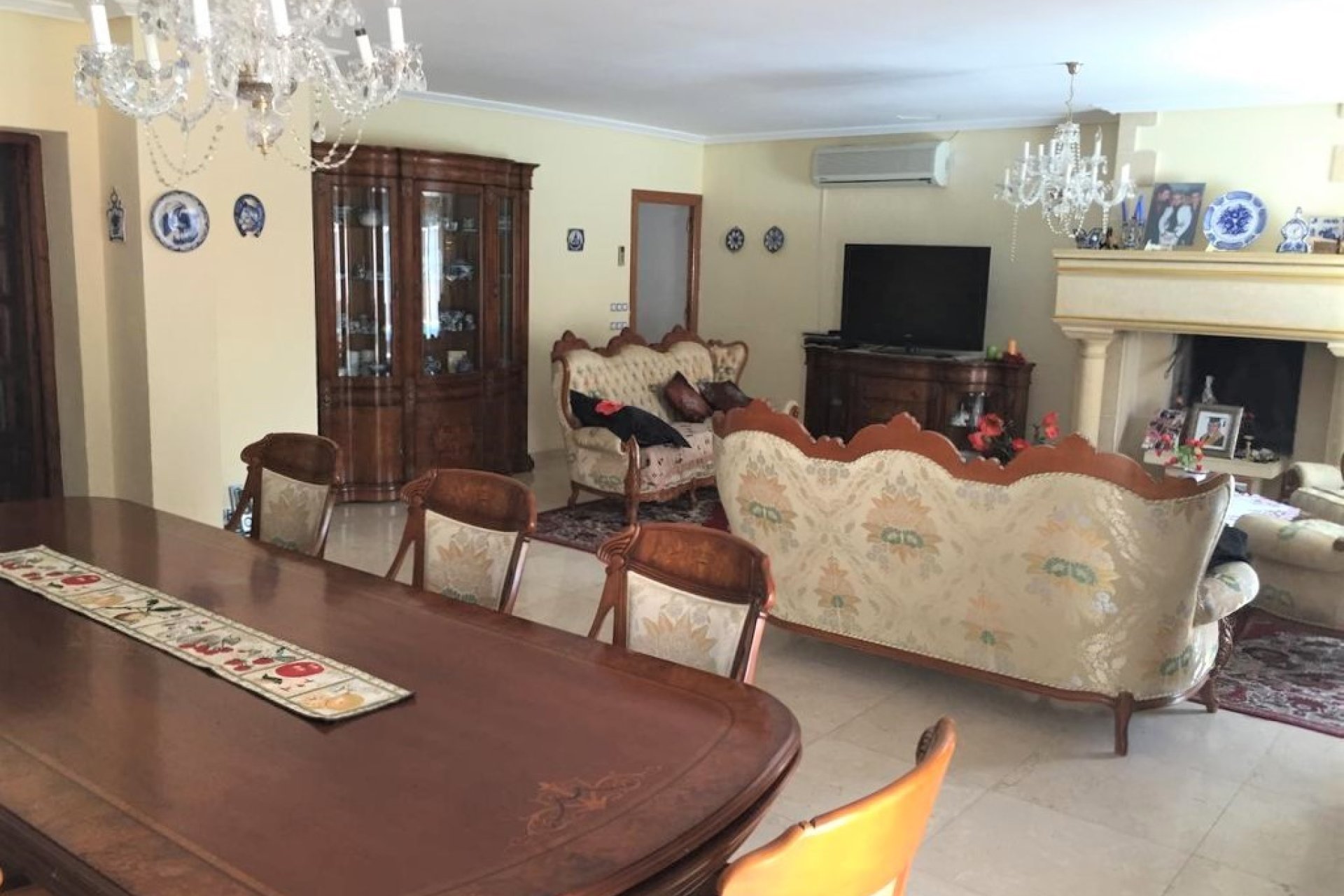 Herverkoop - Town House -
Torrevieja - Costa Blanca