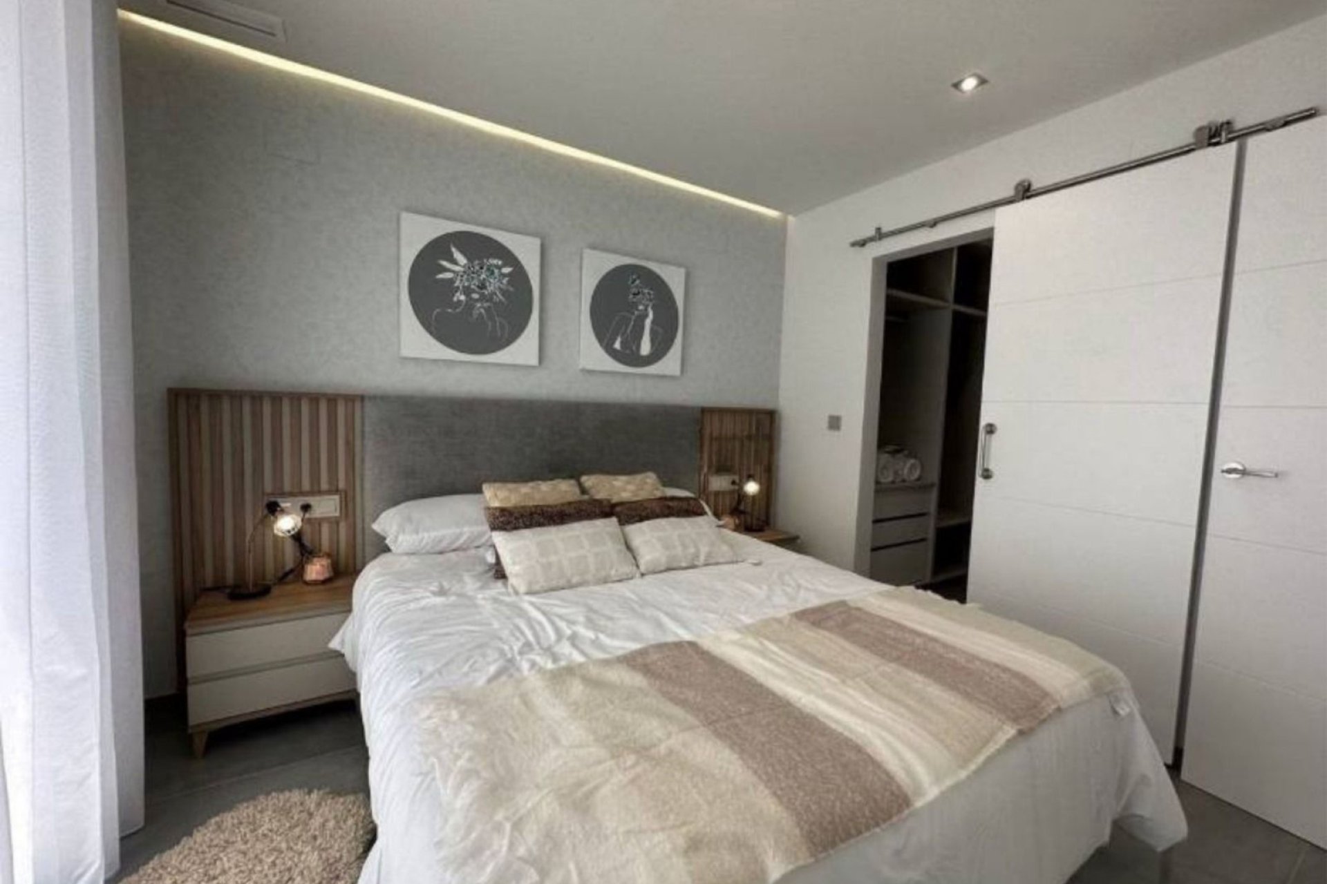 Herverkoop - Town House -
Torrevieja - Costa Blanca