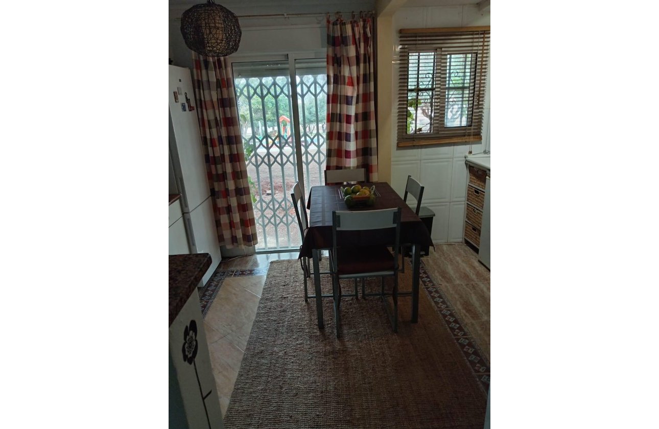 Herverkoop - Town House -
Torrevieja - Costa Blanca