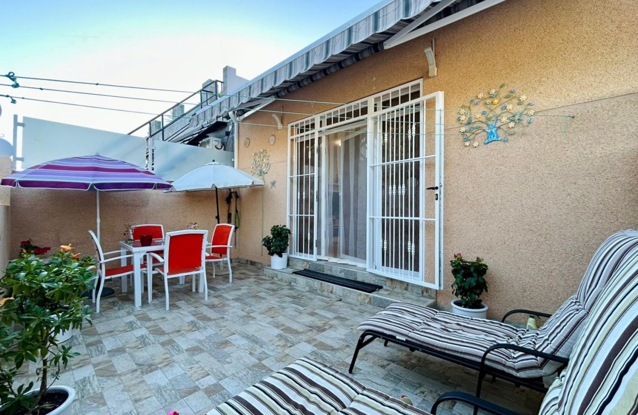 Herverkoop - Town House -
Torrevieja - Costa Blanca