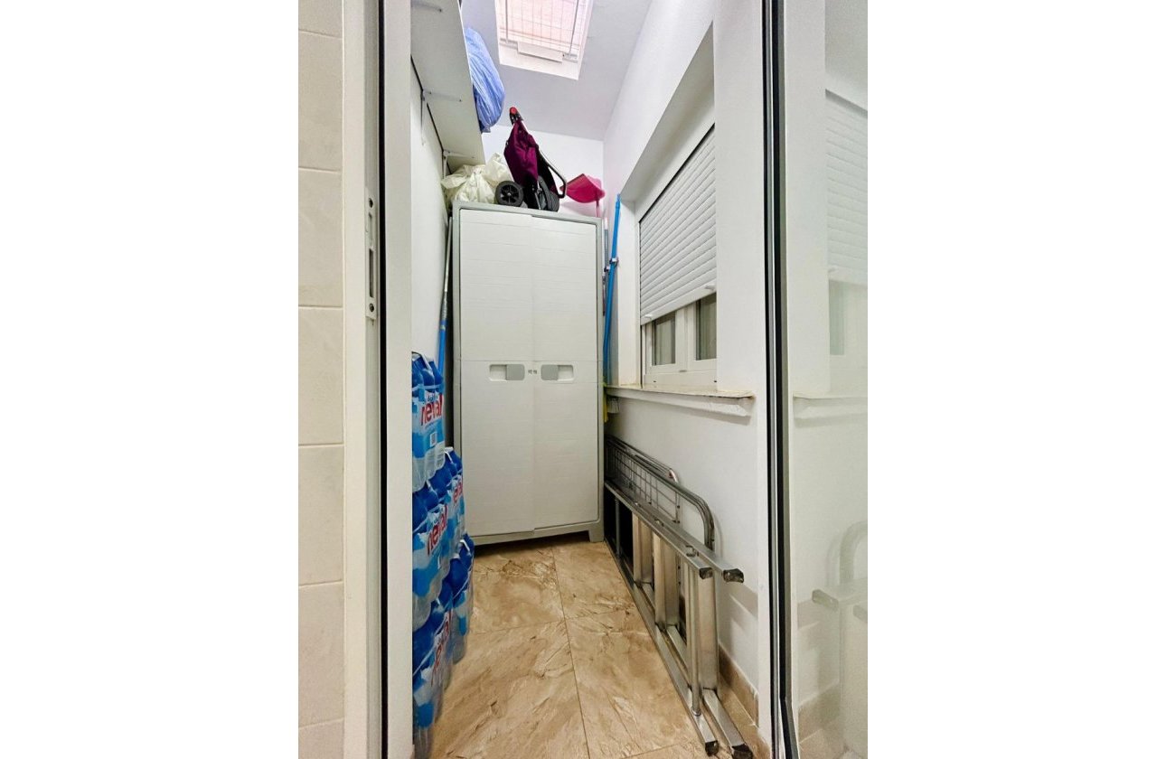 Herverkoop - Town House -
Torrevieja - Costa Blanca