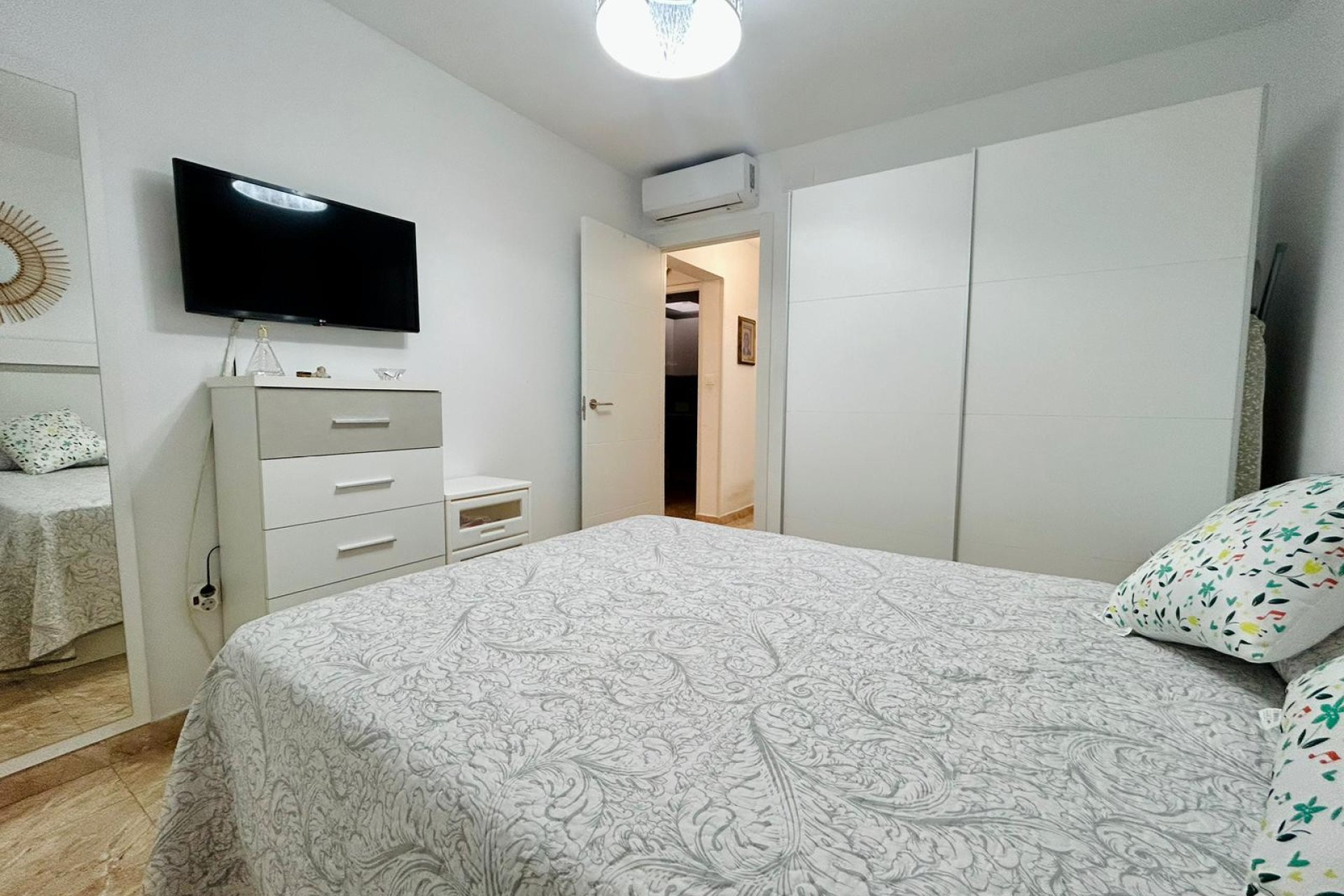 Herverkoop - Town House -
Torrevieja - Costa Blanca