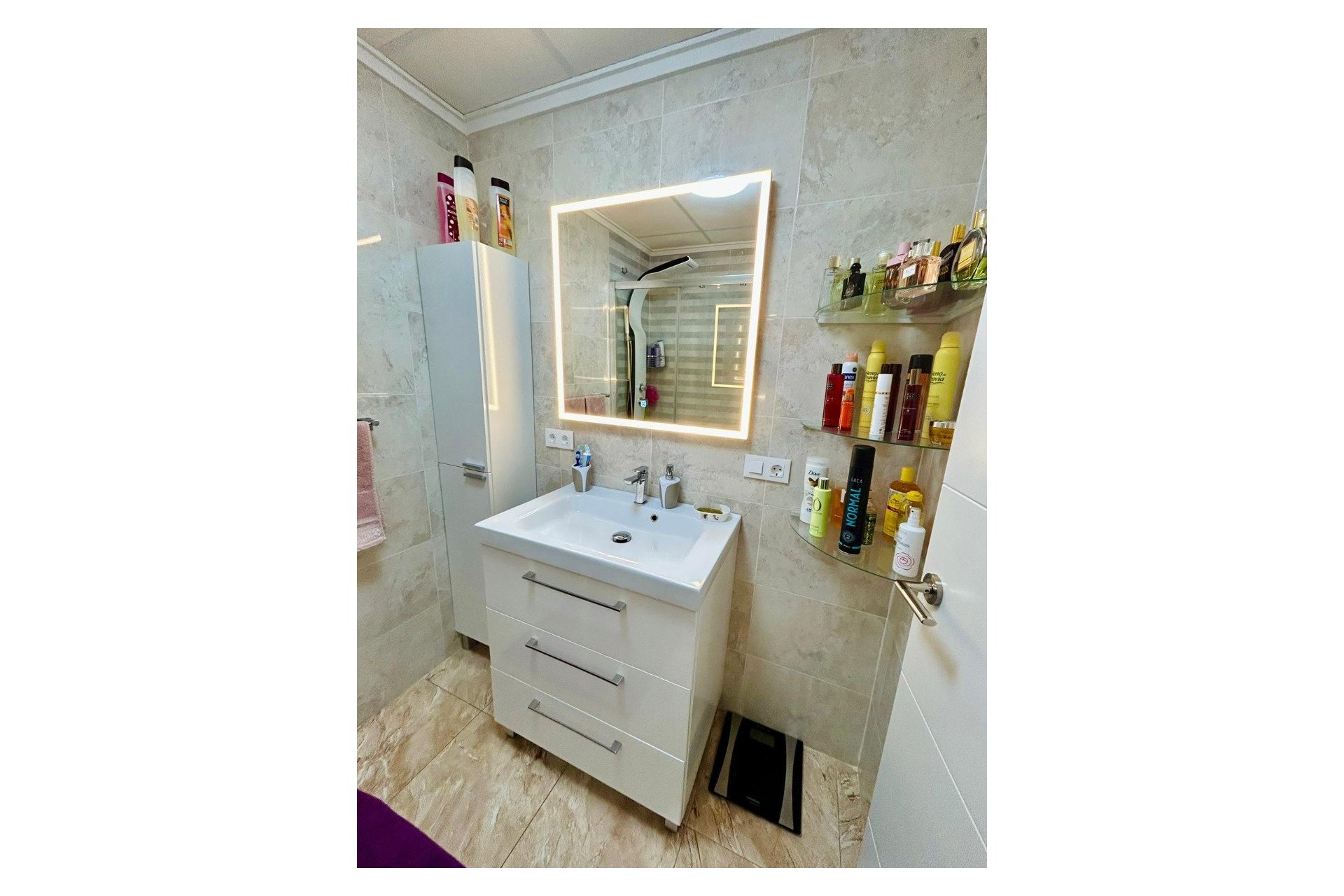 Herverkoop - Town House -
Torrevieja - Costa Blanca