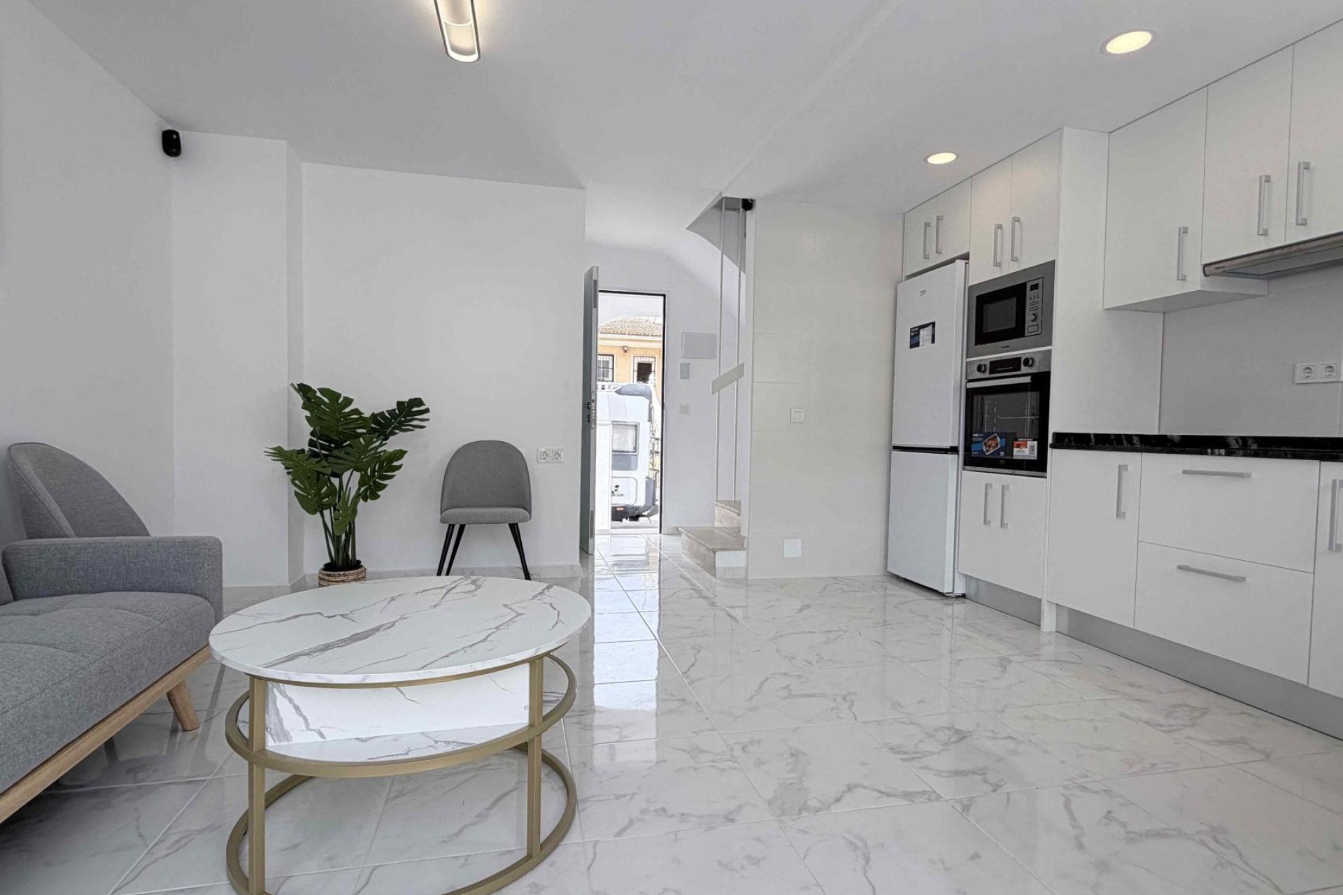 Herverkoop - Town House -
Torrevieja - Costa Blanca