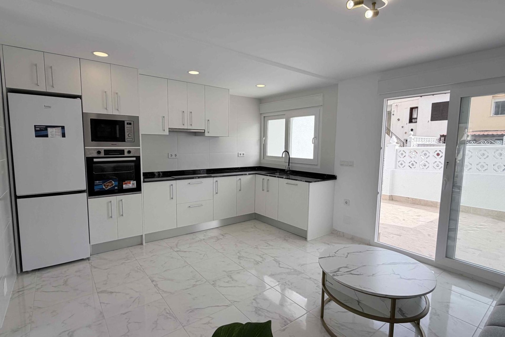 Herverkoop - Town House -
Torrevieja - Costa Blanca