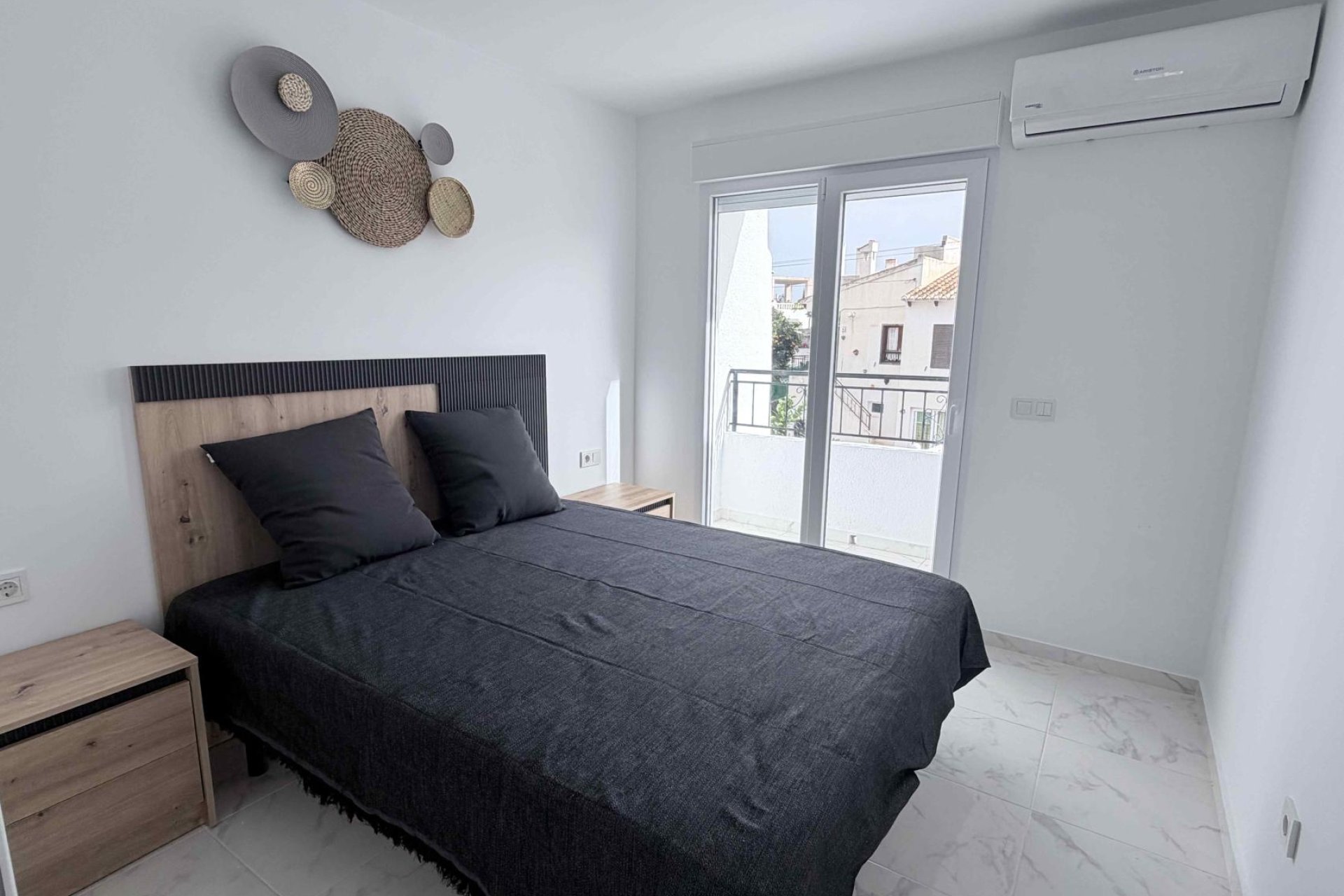 Herverkoop - Town House -
Torrevieja - Costa Blanca
