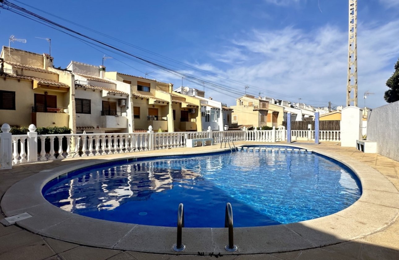 Herverkoop - Town House -
Torrevieja - Costa Blanca