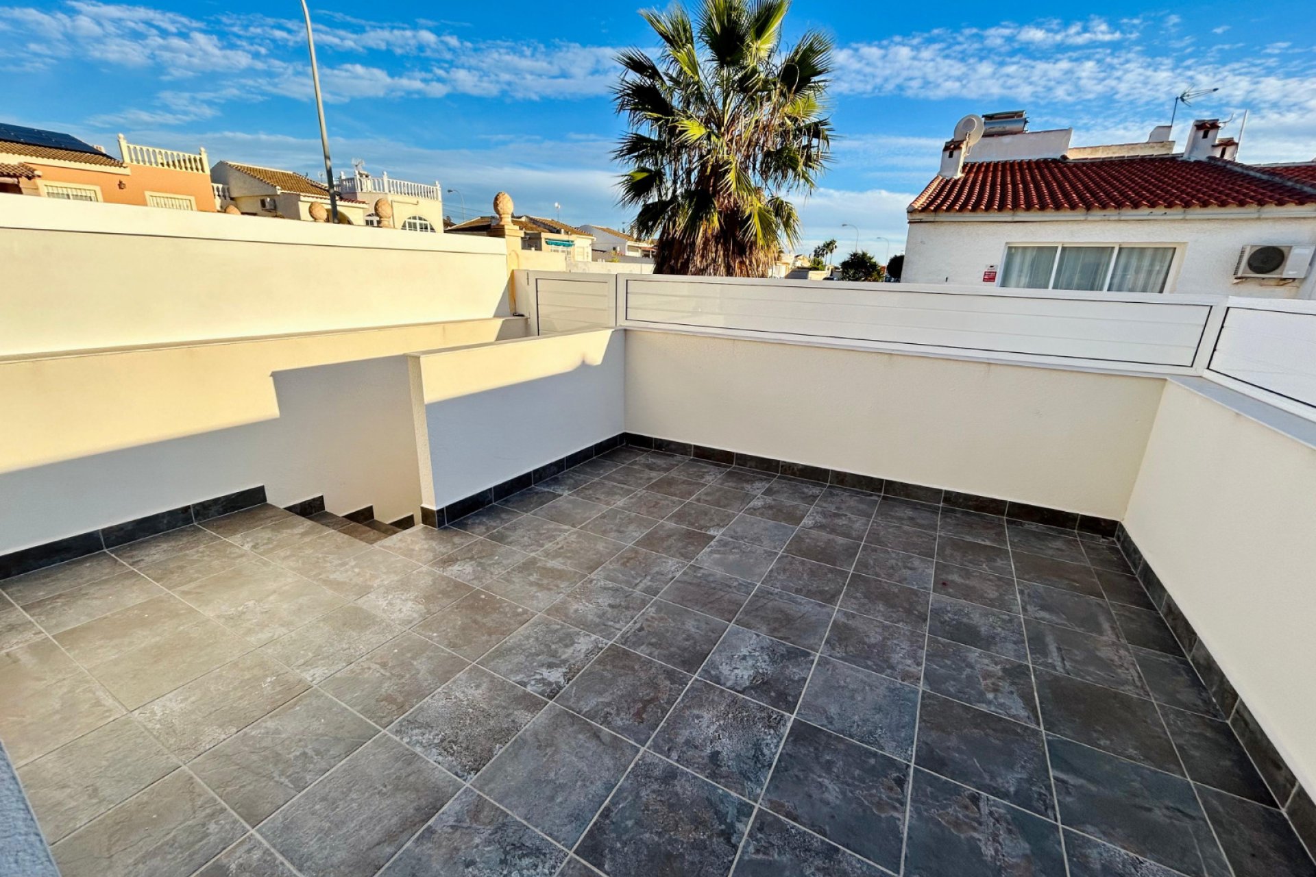 Herverkoop - Town House -
Torrevieja - Costa Blanca