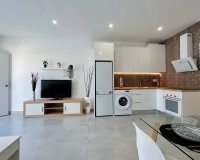 Herverkoop - Town House -
Torrevieja - Costa Blanca