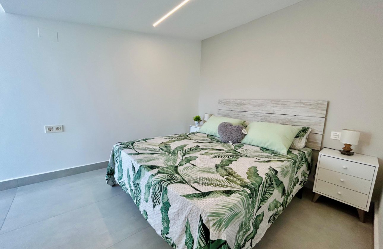 Herverkoop - Town House -
Torrevieja - Costa Blanca