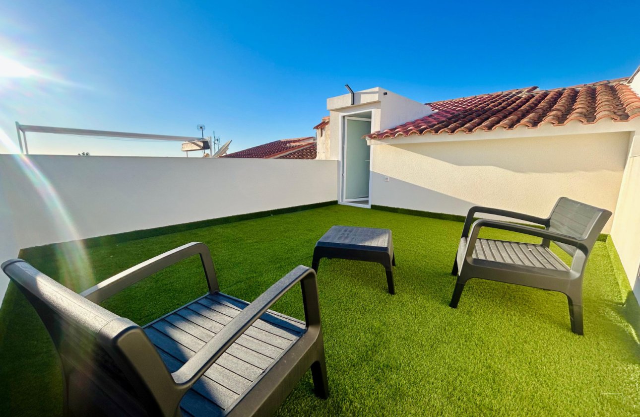 Herverkoop - Town House -
Torrevieja - Costa Blanca