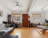 Herverkoop - Town House -
Torrevieja - Costa Blanca