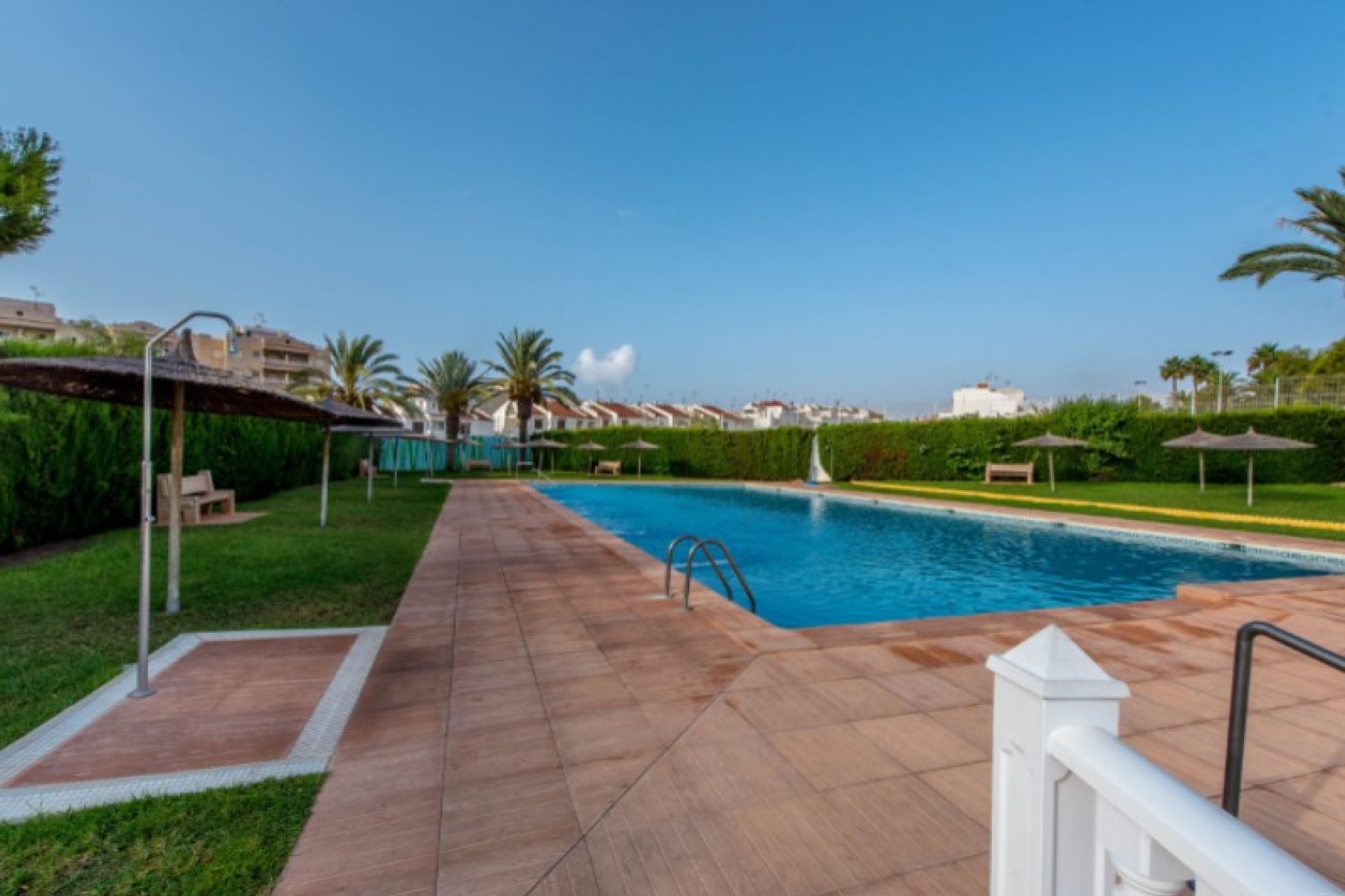 Herverkoop - Town House -
Torrevieja - Costa Blanca