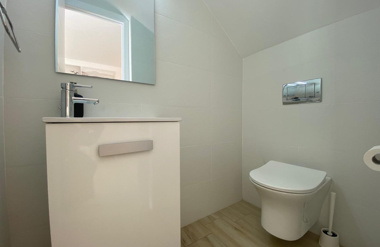 Herverkoop - Town House -
Torrevieja - Costa Blanca