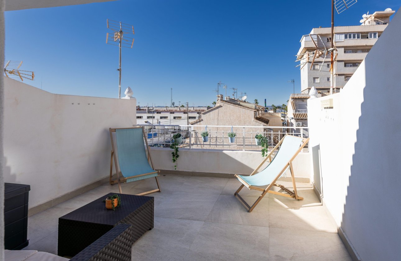 Herverkoop - Town House -
Torrevieja - Costa Blanca